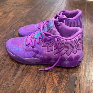 PUMA M.E.L.O Purple size 9.5 EUC no box Puma MB.01 LaMelo Ball Queen City